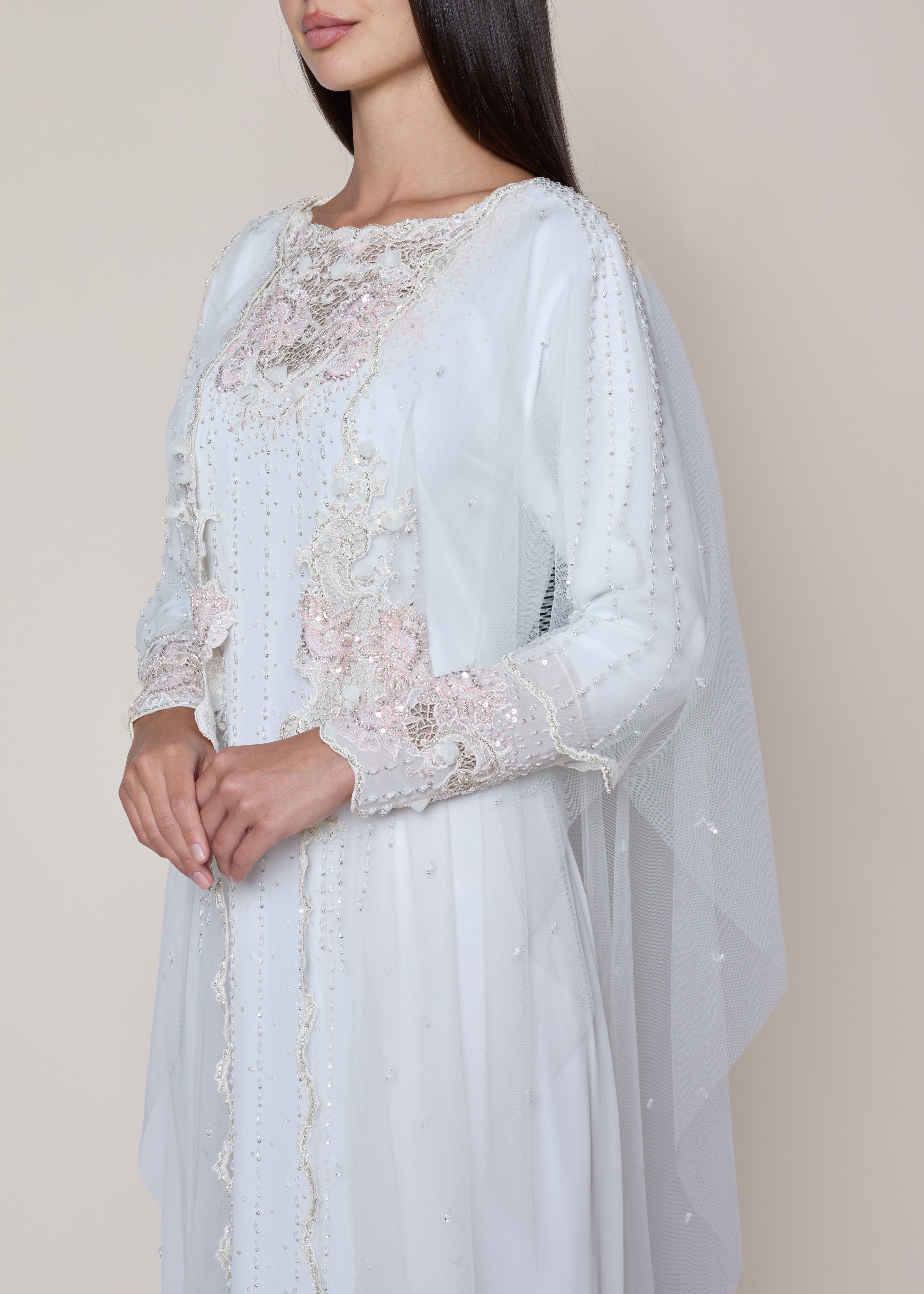 White Floral Thoub